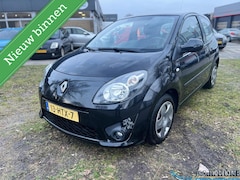 Renault Twingo - 1.2 Authentique lees de tekst