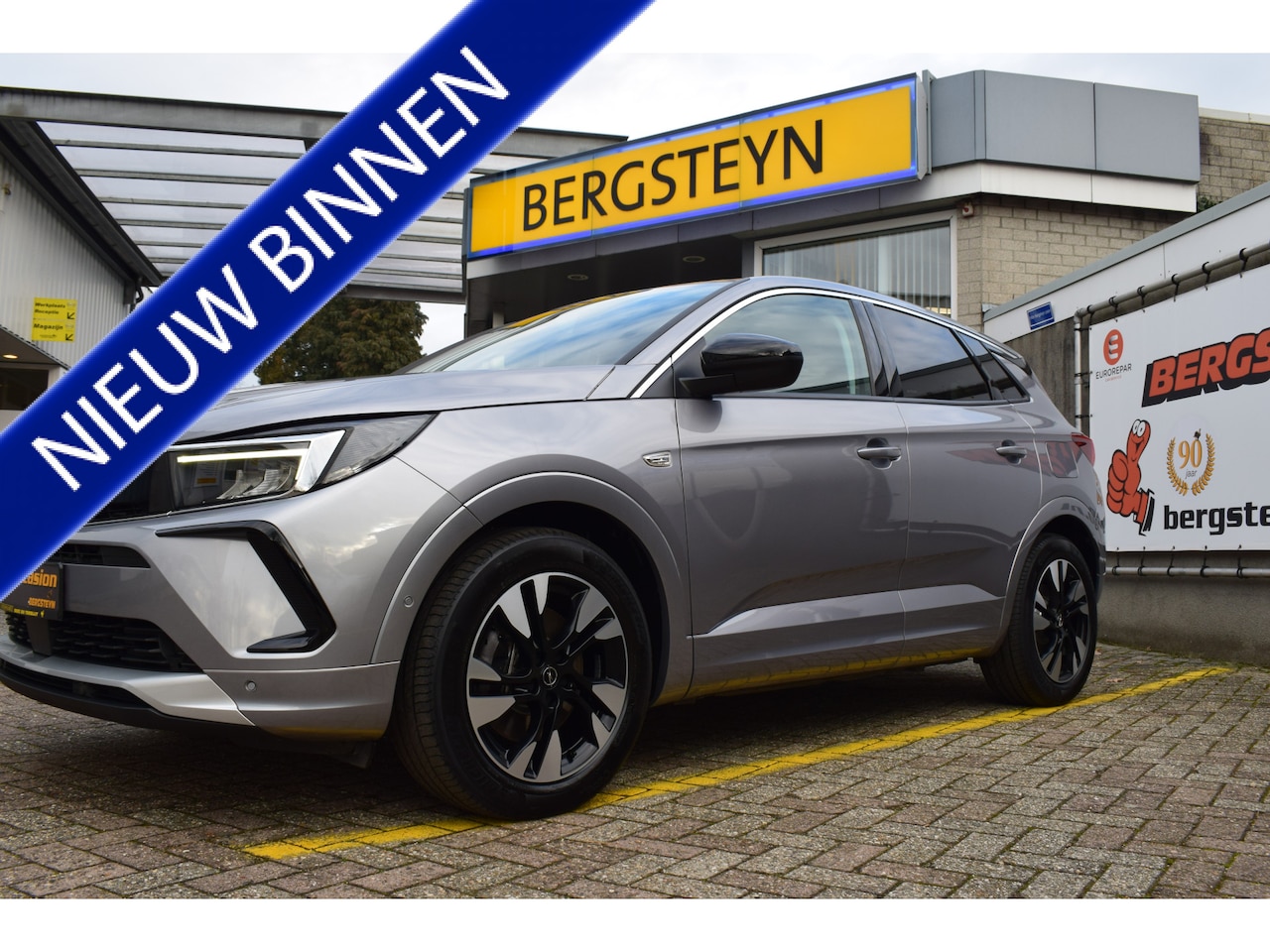 Opel Grandland - Business Elegance 1.6 Turbo Plug-In Hybrid - AutoWereld.nl