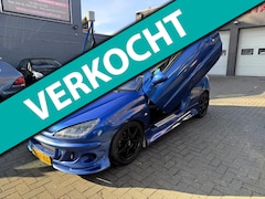 Peugeot 206 - 2.0-16V GTI