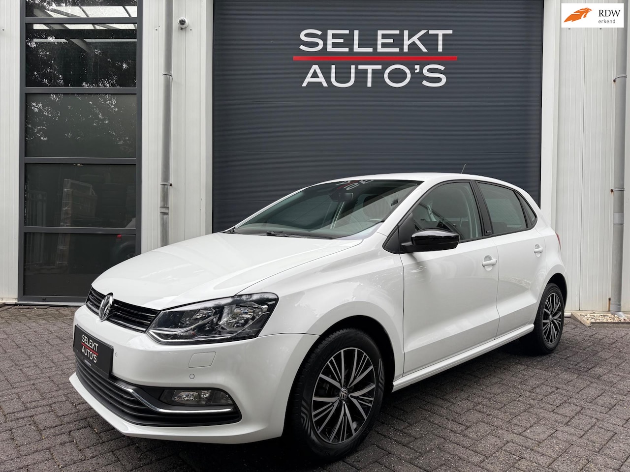 Volkswagen Polo - 1.2 TSI Allstar 90 Pk Airco/Cruise Control/Car Play/Navigatie/Bluetooth/PDC/Elekt Ramen/El - AutoWereld.nl