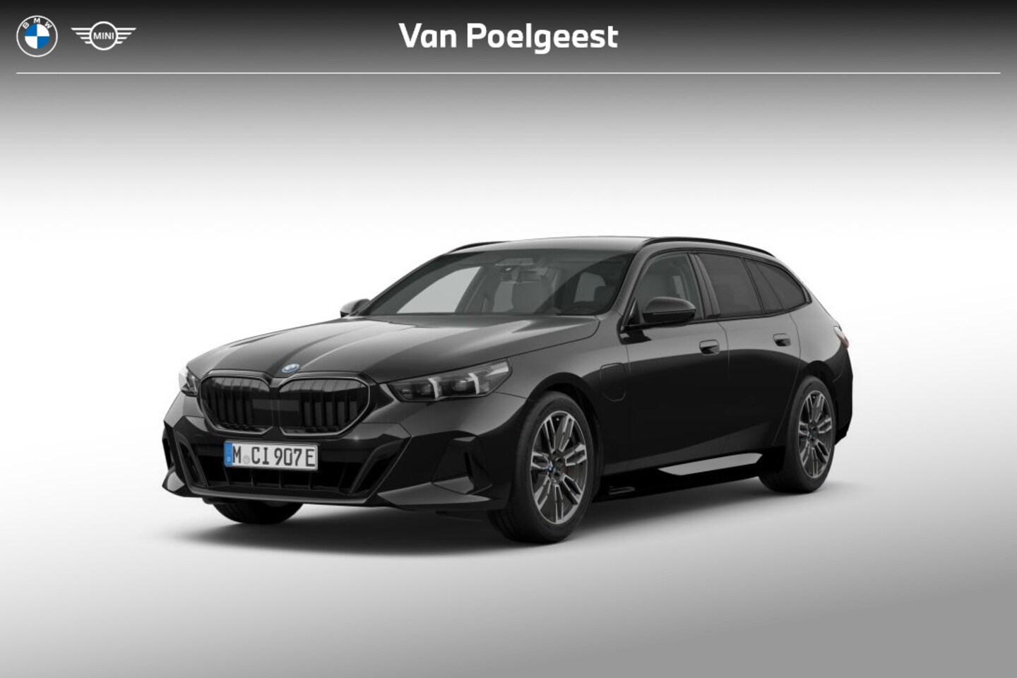 BMW 5-serie Touring - 530e M Sport Edition | M Sportpakket Pro | Trekhaak - AutoWereld.nl