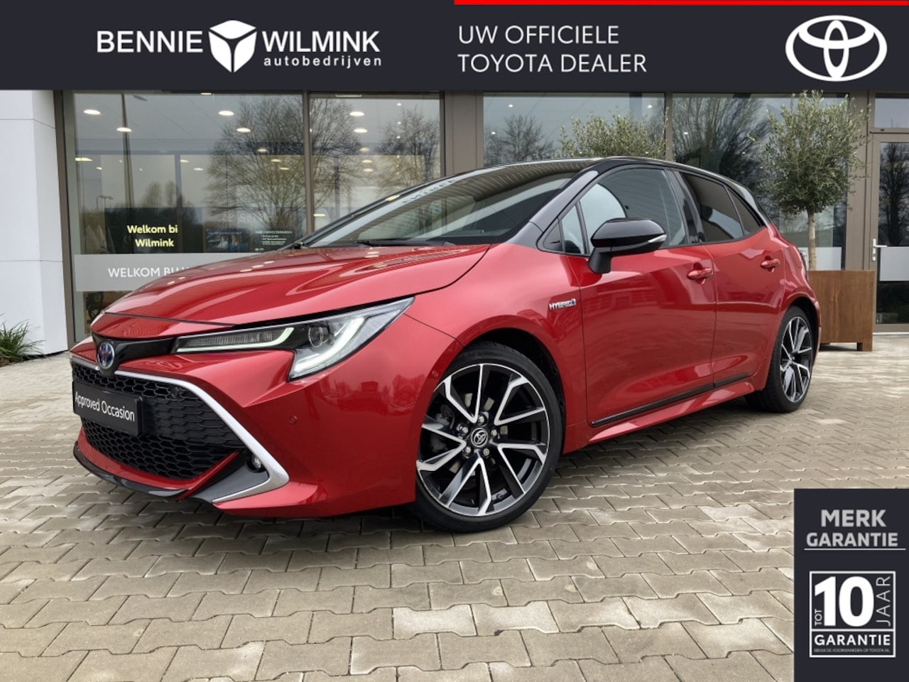 Toyota Corolla - 1.8 Hybrid Executive | Blindspot | Trekhaak | Pdc v/a - AutoWereld.nl