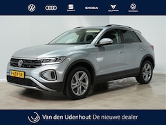 Volkswagen T-Roc - 1.5 TSI 150pk DSG Life 75 Edition Navigatie via App Camera PDC Trekhaak Android 169