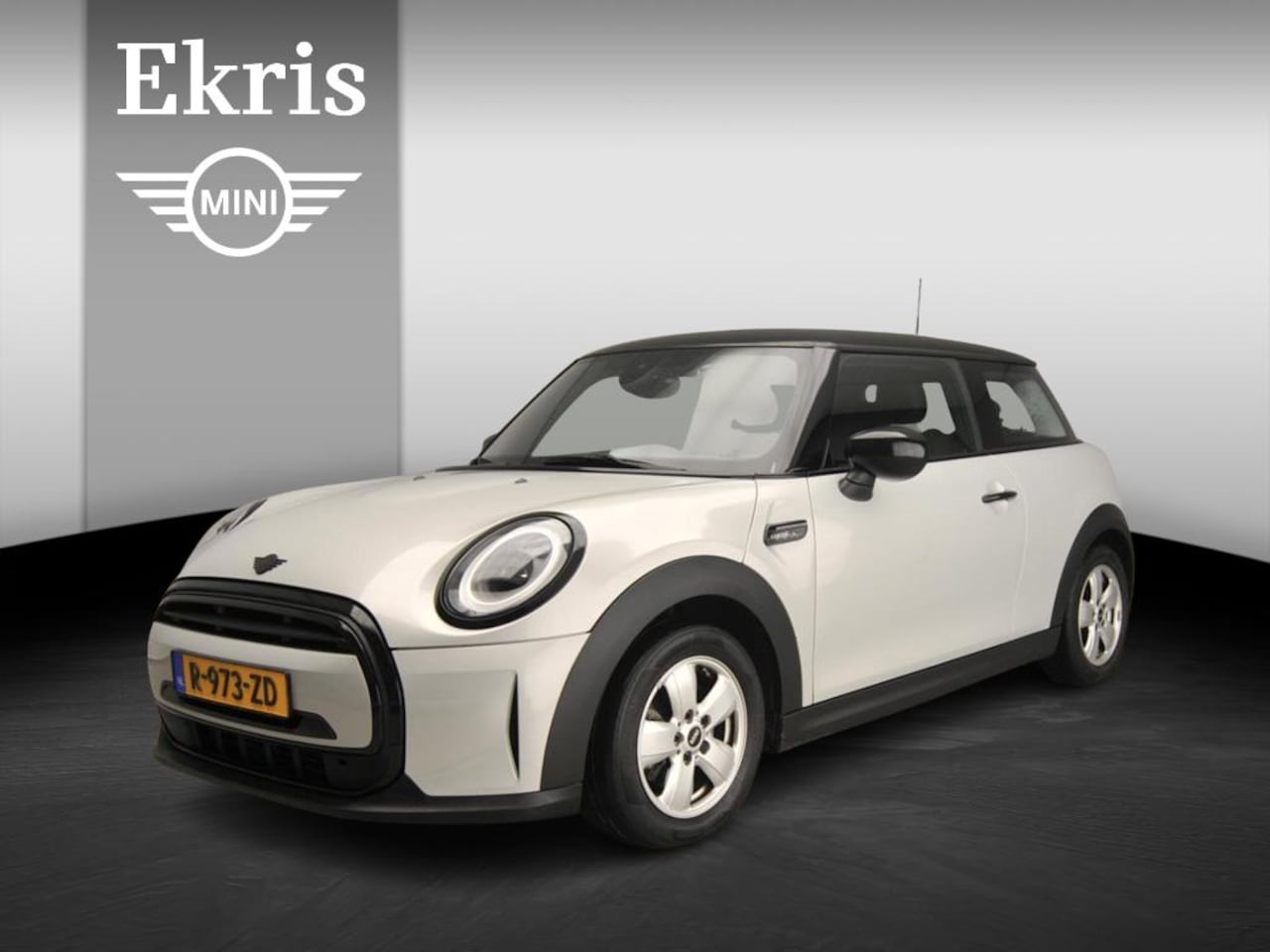 MINI Cooper - 3-deurs Camden Go Edition / Automaat / Leder / Sportstoelen / LED / Stoelverwarming / Clim - AutoWereld.nl