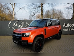 Land Rover Defender 110 - 3.0 D300 |Grijs Kenteken|Full Map Navi|Black Pack|Automaat|