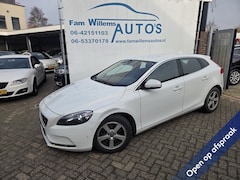 Volvo V40 - 2.0 D4 R-Design Bns