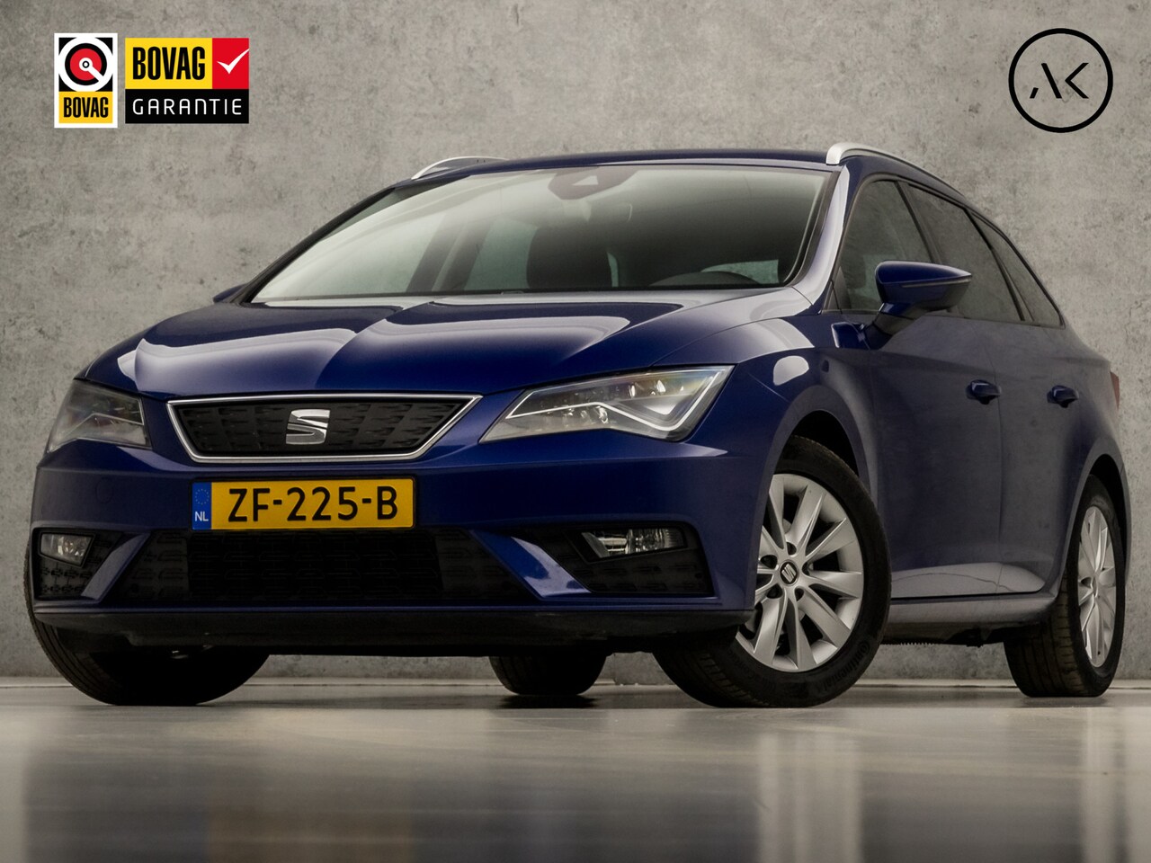 SEAT Leon ST - 1.0 EcoTSI Intense Sport Automaat (APPLE CARPLAY, NAVIGATIE, CLIMATE, GETINT GLAS, LED KOP - AutoWereld.nl