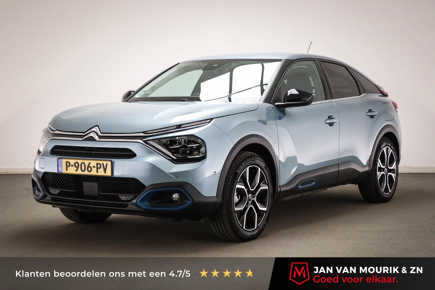 Citroën Ë-C4 - Shine 50 kWh | HEAD UP | STUURVERWARMING | DAB | APPLE | CAMERA - AutoWereld.nl