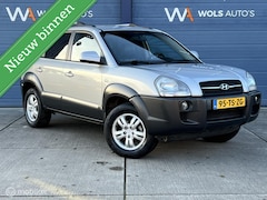 Hyundai Tucson - 2.0i Style Premium / APK 03-2027 / TREKHAAK