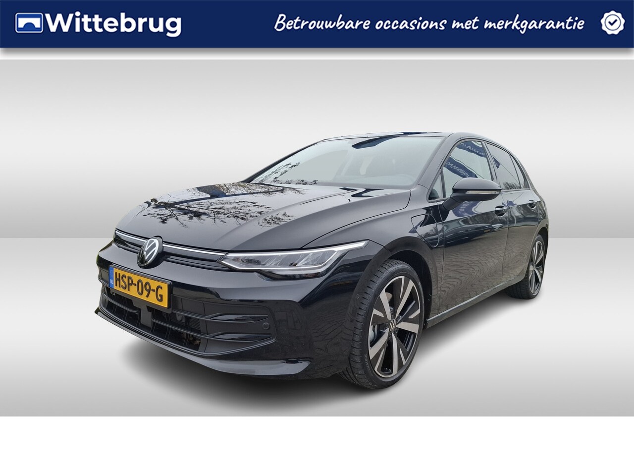 Volkswagen Golf - 1.5 eHybrid Life Edition Pano dak, LM 18",  LED, Apple Carplay/Android Auto - AutoWereld.nl