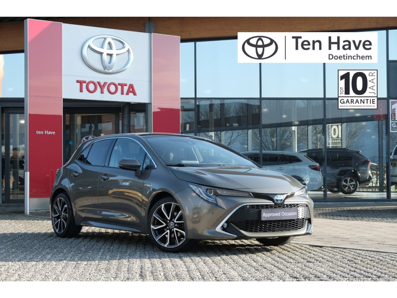 Toyota Corolla - 1.8 Hybrid 122 Executive Automaat | Blind Spot monitor | Sportst - AutoWereld.nl