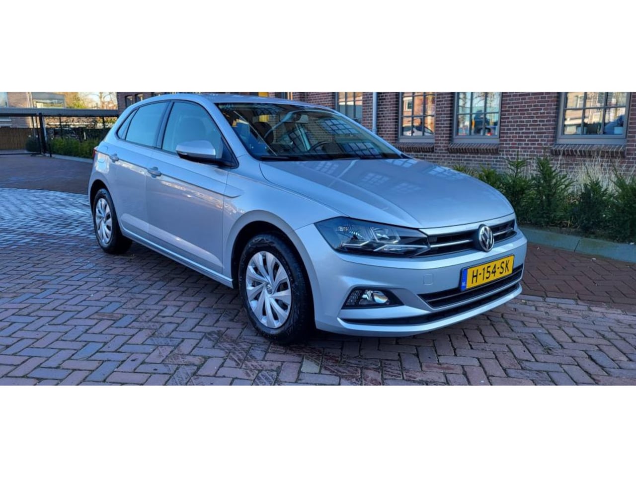 Volkswagen Polo - 1.0 TSI Comfortline adaptive cruise control / Apple Carplay - AutoWereld.nl
