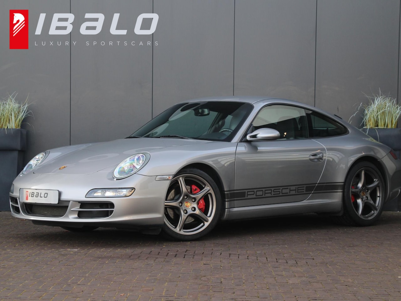 Porsche 911 - 3.8 Carrera S (997) 355pk | Gereviseerd | Sportuitlaat | PCCM Plus - AutoWereld.nl