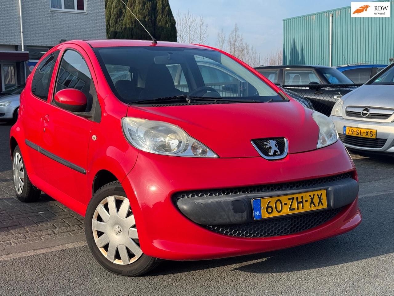 Peugeot 107 - 1.0-12V XS 1.0-12V XS - AutoWereld.nl