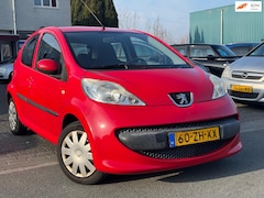 Peugeot 107 - 1.0-12V XS