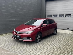 Toyota Auris - 1.8 Hybrid Dynamic | Navi | All-season | Camera |