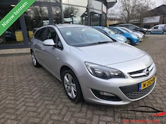 Opel Astra Sports Tourer - 1.4 Turbo Sport