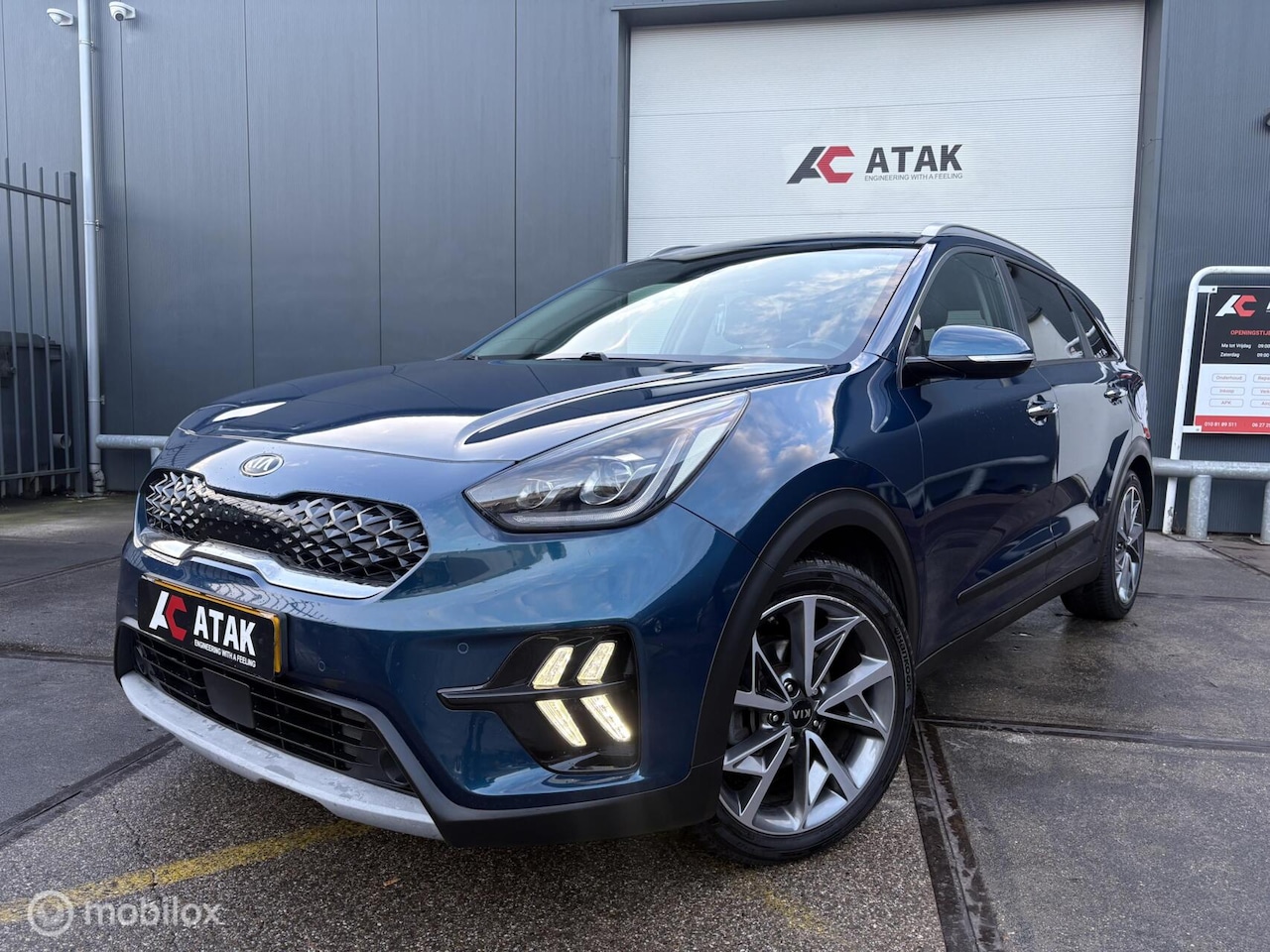 Kia Niro - 1.6 GDi Hybrid ExecutiveLine 1.6 GDi Hybrid ExecutiveLine - AutoWereld.nl