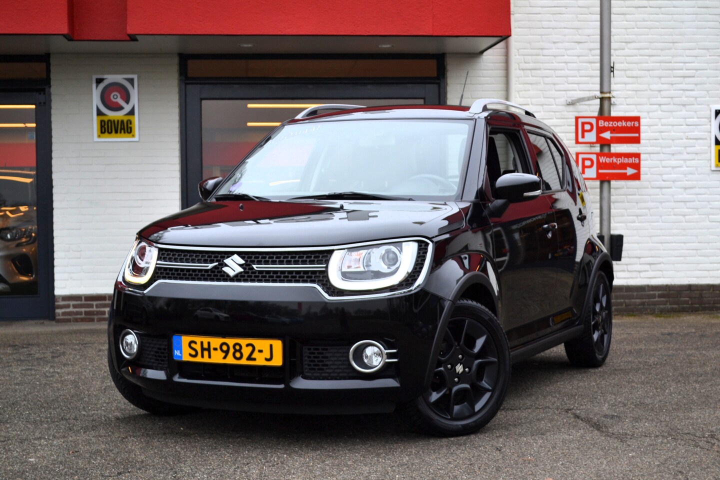 Suzuki Ignis - 1.2 Stijl 1.2 Stijl, Automaat, Clima, Cruise, Camera, etc zeer goed onderhouden ! - AutoWereld.nl