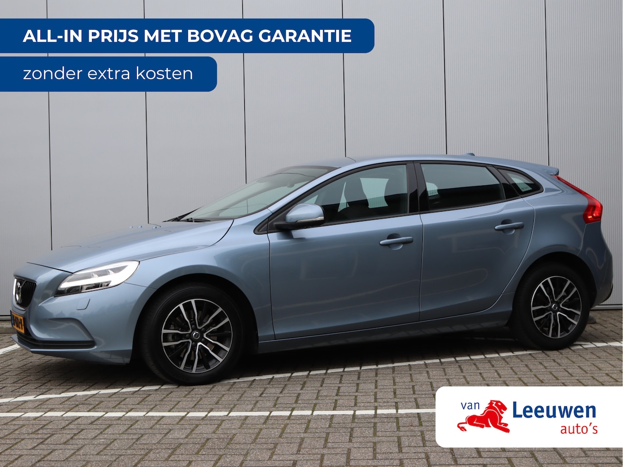 Volvo V40 - 2.0 T2 Nordic | Winterline | LED | Standkachel | Navigatie | Org. NL - AutoWereld.nl