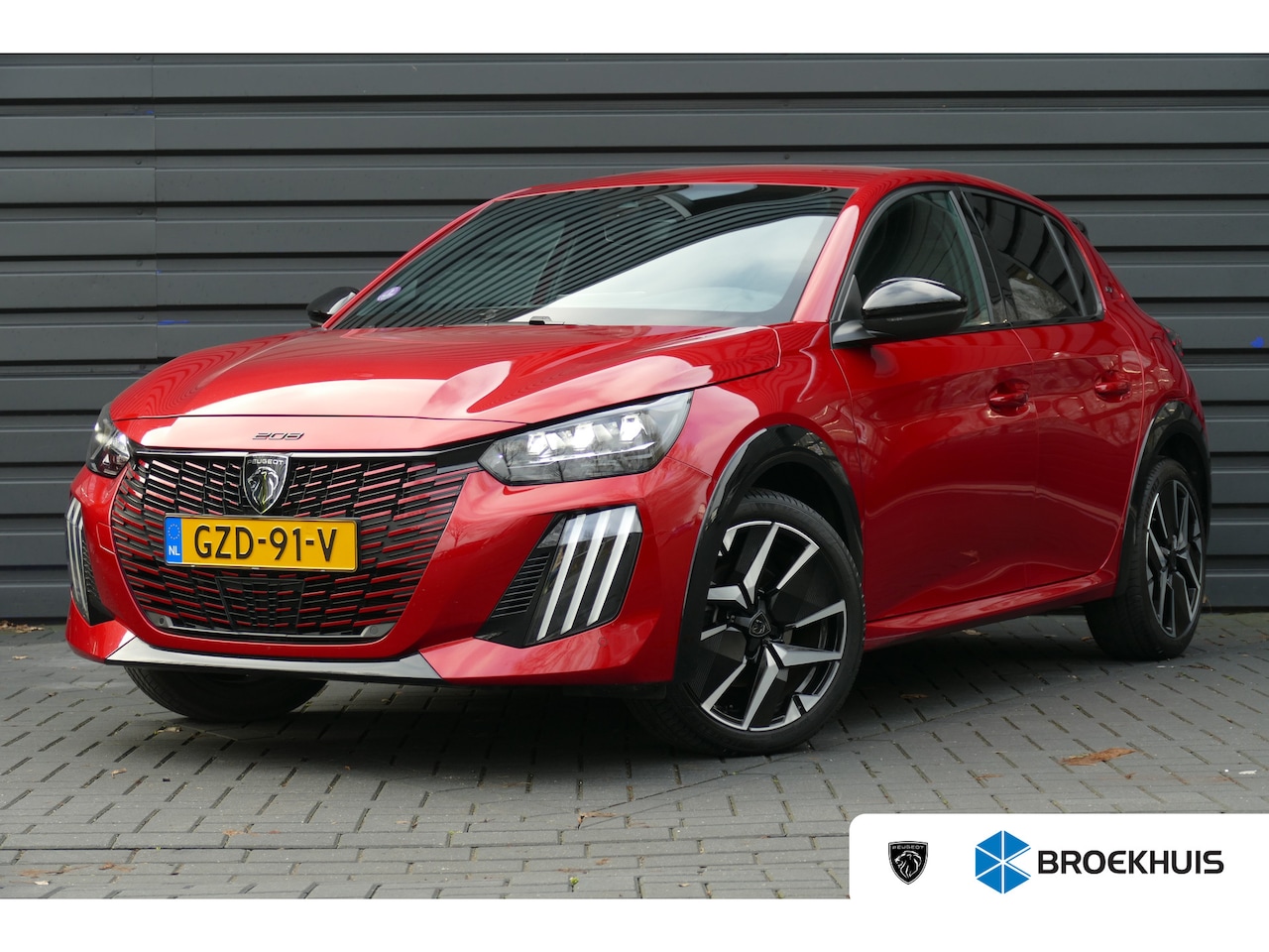 Peugeot 208 - HYBRID 100PK 5-DRS GT AUTOMAAT / NAVI / CLIMA / PDC / 17"LMV / CAMERA / KEYLESS / FULL-LED - AutoWereld.nl