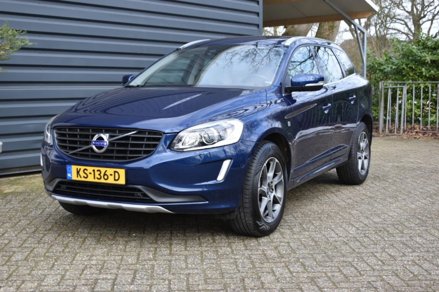 Volvo XC60 - VOLVO XC60 2.0 D4 FWD OCEAN RACE!!! 17.894 EURO!!! - AutoWereld.nl
