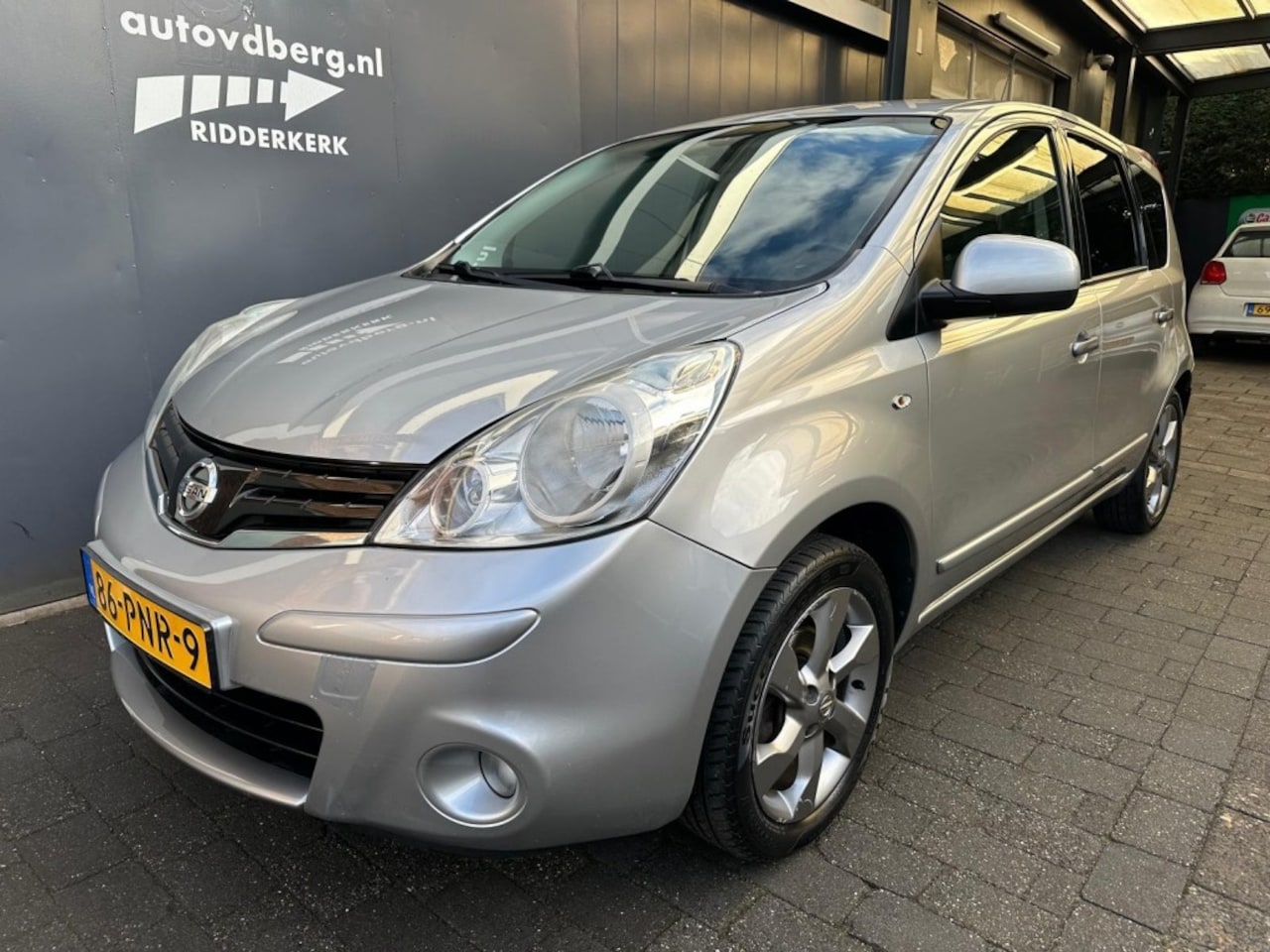 Nissan Note - 1.6 Life  Nieuwe apk  Airco  Trekhaak - AutoWereld.nl