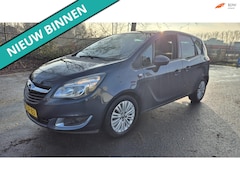 Opel Meriva - 1.3 CDTi Cosmo NETTE AUTO RIJDT EN SCHAKELT GOED