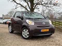 Toyota iQ - 1.0 VVTi Comfort | '' 120.000 KM'' + Leder + Airco Nu € 3.975,