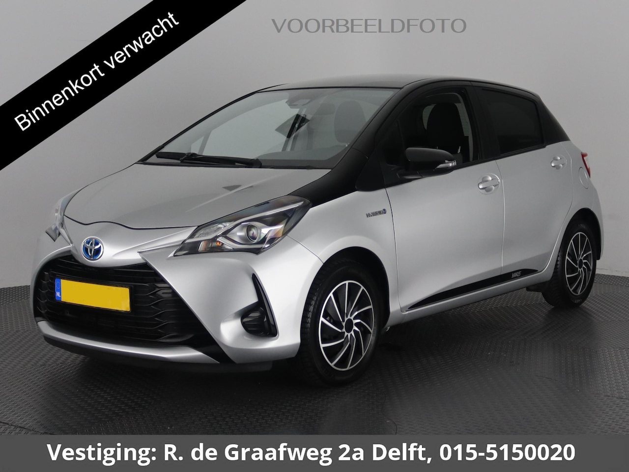 Toyota Yaris - 1.5 Hybrid Bi-Tone | Climate Control | Bluetooth | Privacy Glass | - AutoWereld.nl