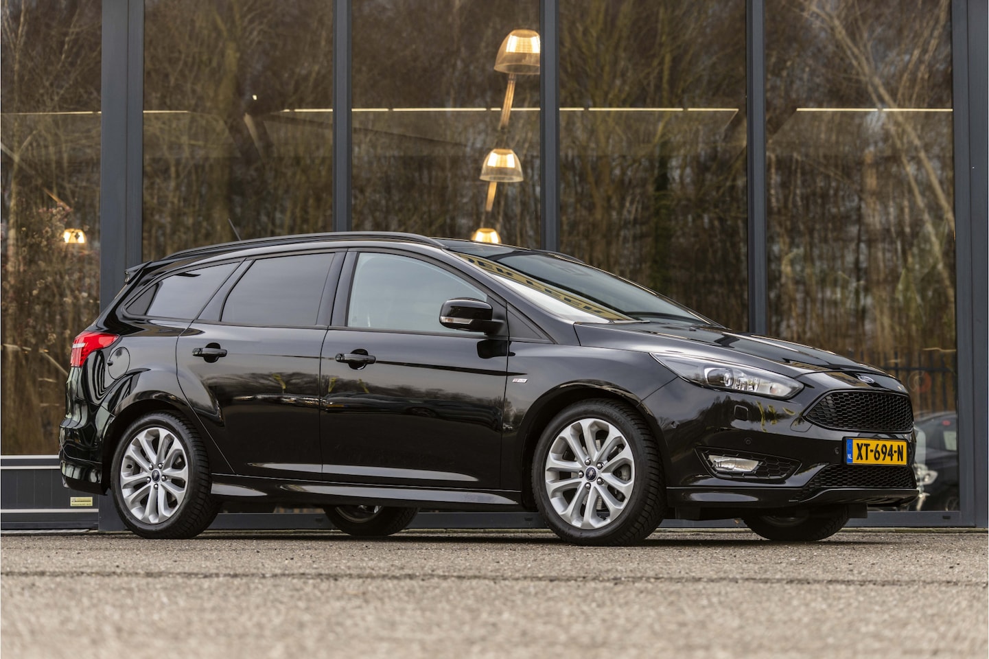 Ford Focus Wagon - 1.5 ST-Line 182 1.5 ST-Line 182 - AutoWereld.nl