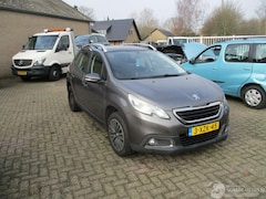 Peugeot 2008 - 1.2 PureTech Automaat NAP