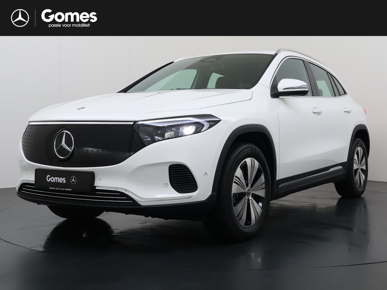 Mercedes-Benz EQA - 250+ Business Solution | Trekhaak | LED Koplampen | Adaptieve Grootlichtassistent | Stoelv - AutoWereld.nl