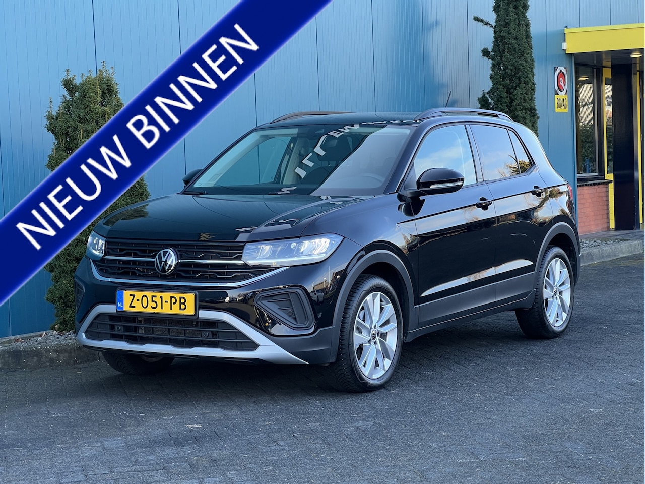 Volkswagen T-Cross - 1.0 TSI Life Edition Comfort CARPLAY | STOELVERW | ADAPT.CRUISE | CAM | NAV | LED | LMV - AutoWereld.nl