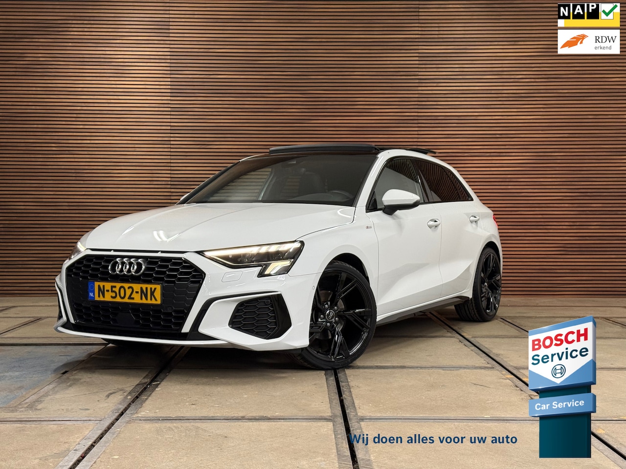 Audi A3 Sportback - 35 TFSI S Black edition | S-Line | Pano | Camera | Matrix LED | RS-stoelen | Adaptive Crui - AutoWereld.nl