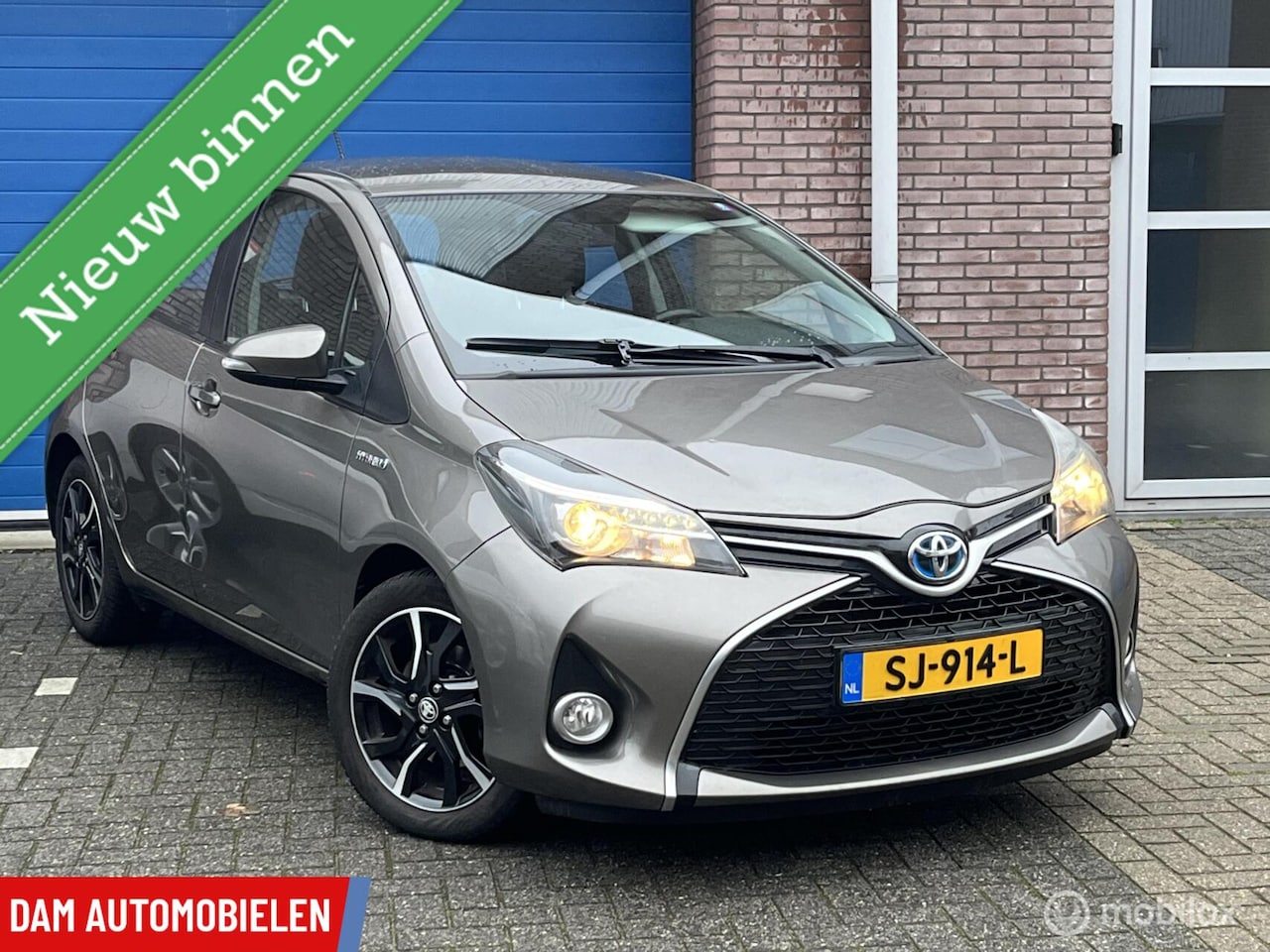 Toyota Yaris - 1.5 Hybrid bj 2016 Automaat, Airco, LED, DEALER onderhouden - AutoWereld.nl