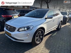 Volvo XC60 - 2.0 D4 FWD R-Design / leder / cruise-control / Blis /Navigatie / trekhaak / panorama-dak