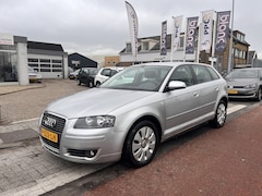 Audi A3 Sportback - 1.6 FSI 5DRS. Ambiente S-Line Stoelverw. Pdc Volledig Onderhoud Aanwezig