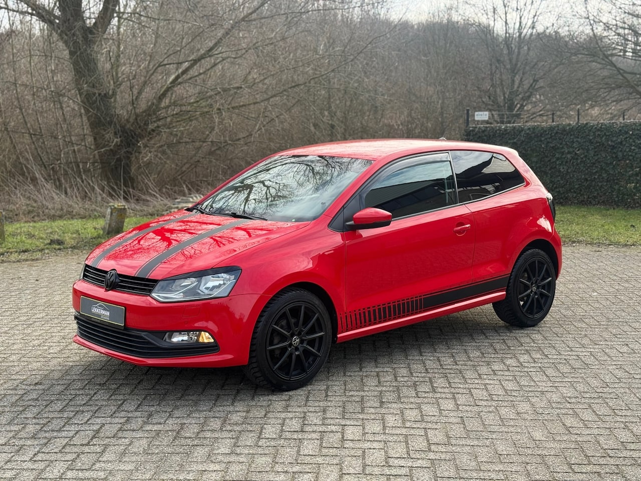 Volkswagen Polo - 1.2 TSI Highline SPORT I CARPLAY I PDC I ZEER MOOI I 90PK - AutoWereld.nl