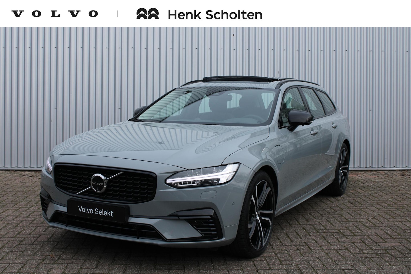 Volvo V90 - 2.0 T8 Plug-in hybrid AWD Ultra Dark Bowers & Wilkins premium audio | Panoramadak | 360" C - AutoWereld.nl