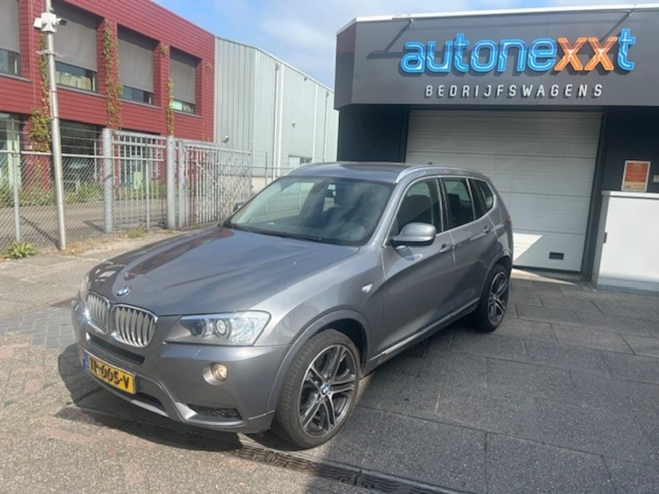 BMW X3 - xDrive30d High Executive AIRCO I NAVI I AUTOMAAT I XENON I LMV I PDC I LEDER INTERIEUR NIE - AutoWereld.nl