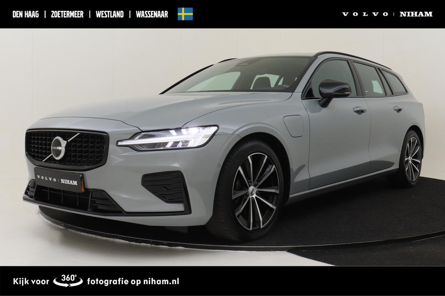 Volvo V60 - T6 PLUG-IN HYBRID PLUS DARK -PANO.DAK|HARMAN/KARDON|360°CAM|BLIS|TREKHAAK - AutoWereld.nl