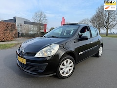 Renault Clio - 1.4-16V Rip Curl NAP/PANO/APK 2-2027