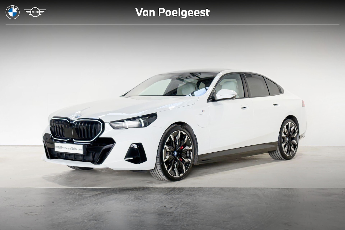 BMW 5-serie - Sedan 550e xDrive Innovation Pack M Sportpakket Pro Aut. - AutoWereld.nl