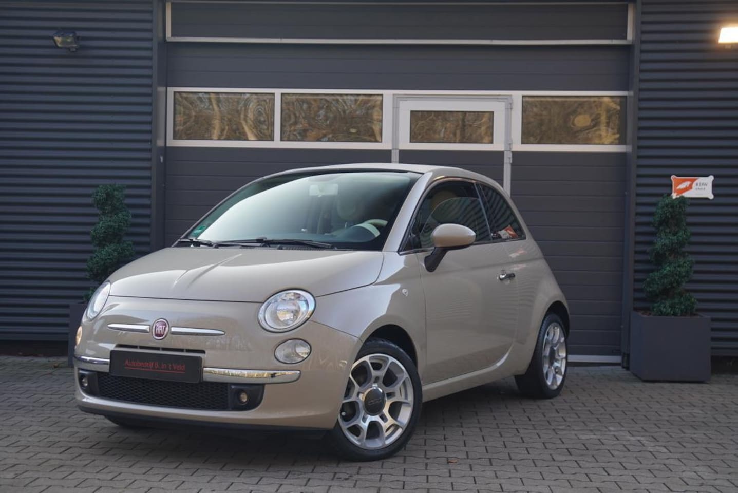 Fiat 500 C - 1.2 Lounge CAPPUCCINO, CLIMA, LM VELGEN, CABRIO - AutoWereld.nl