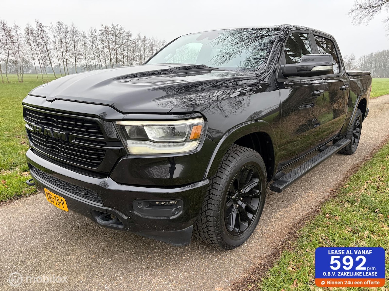 Dodge Ram 1500 - 4X4 5.7 V8 4x4 Crew Cab Laramie - AutoWereld.nl