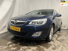 Opel Astra - 1.4 Turbo Cosmo SCHADEAUTO