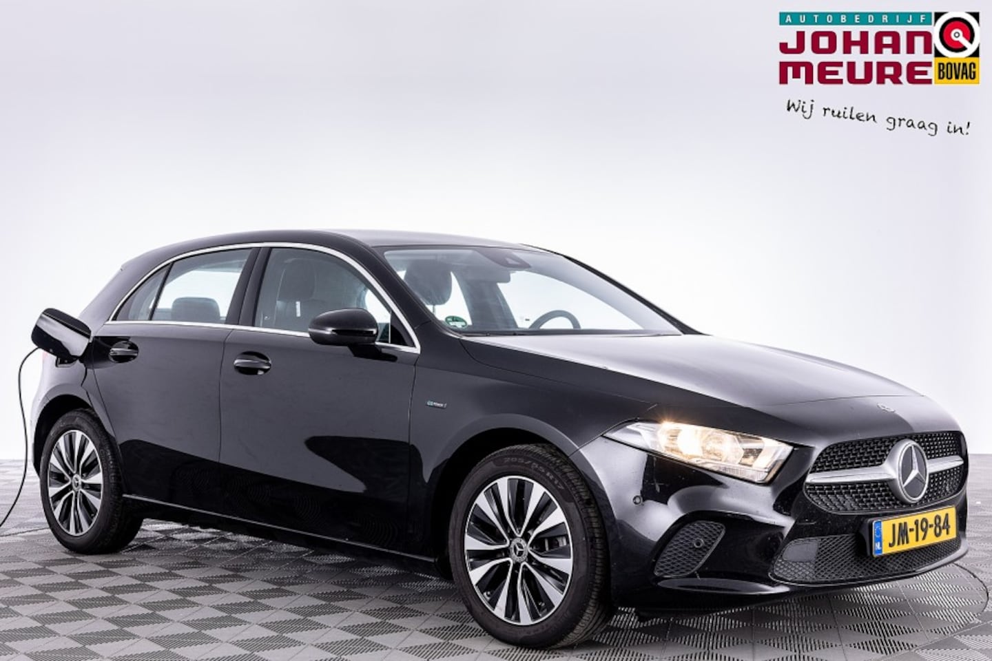 Mercedes-Benz A-klasse - 250 e Progressive | NAVI | Half LEDER | Automaat | PHEV - AutoWereld.nl