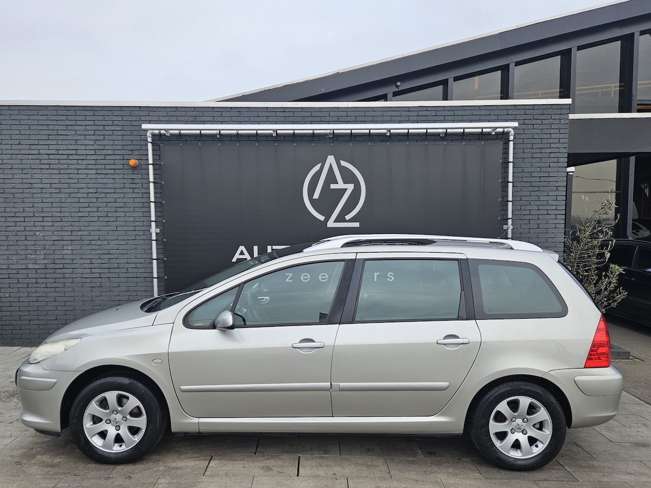 Peugeot 307 SW - 1.6-16V Pack *AC*Navi 6-Persoons!! - AutoWereld.nl