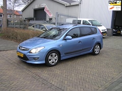 Hyundai i30 CW - 1.4i i-Drive Cool 214 d km nap airco nieuwe apk